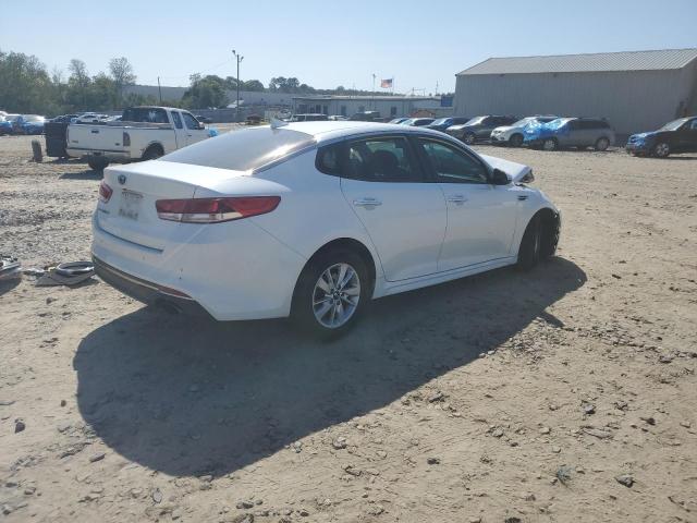 Photo 3 from auction – 2018 KIA OPTIMA LX with VIN 5XXGT4L34JG227629