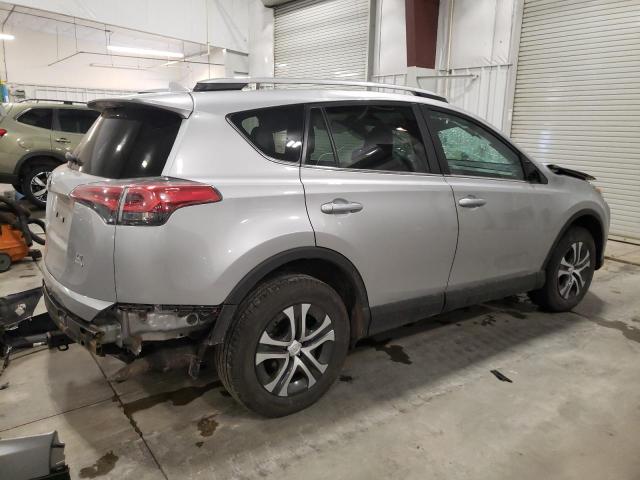 Photo 3 from auction – 2017 TOYOTA RAV4 LE with VIN 2T3BFREV6HW590342