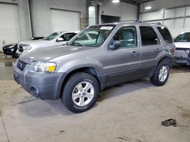 FORD ESCAPE XLT 2007 with VIN 1FMCU93177KB38347 - Photo from auction