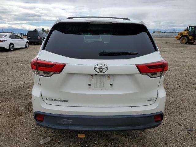 Photo 6 from auction – 2017 TOYOTA HIGHLANDER with VIN 5TDBZRFH0HS449767