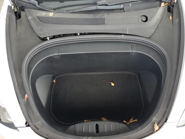 Photo 11 from auction – 2018 TESLA MODEL 3 with VIN 5YJ3E1EB9JF096728