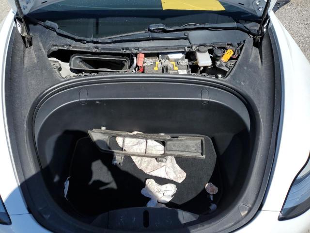 Photo 11 from auction – 2018 TESLA MODEL 3 with VIN 5YJ3E1EB7JF082276