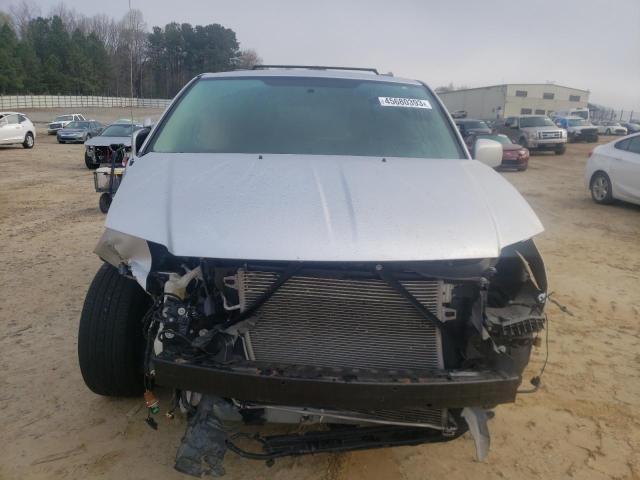 Photo 5 from auction – 2011 CHRYSLER TOWN & COU with VIN 2A4RR8DGXBR650492