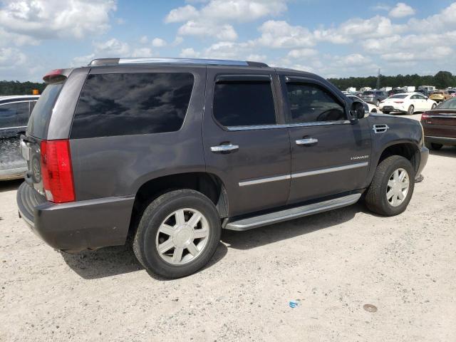 Photo 3 from auction – 2010 CADILLAC ESCALADE with VIN 1GYUKAEFXAR106350