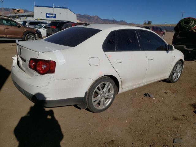 Photo 3 from auction – 2010 VOLKSWAGEN JETTA WOLF with VIN 3VWRJ7AJ5AM014086