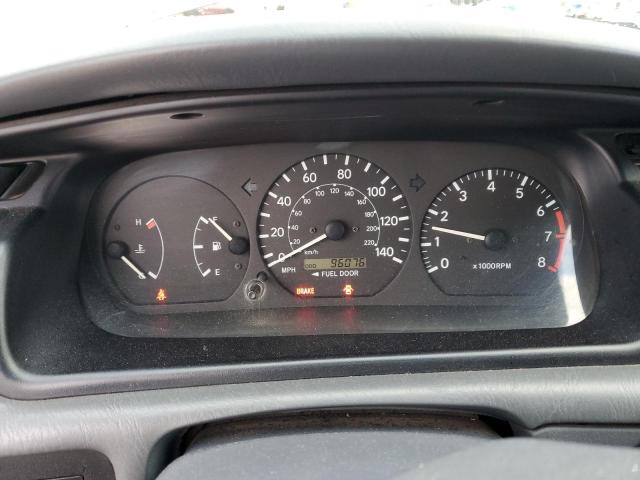 Photo 9 from auction – 2001 TOYOTA CAMRY CE with VIN 4T1BG22K91U064641