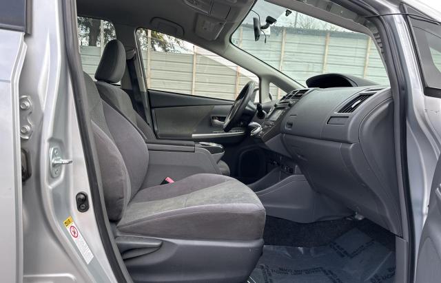 Photo 5 from auction – 2014 TOYOTA PRIUS V with VIN JTDZN3EU5E3365737