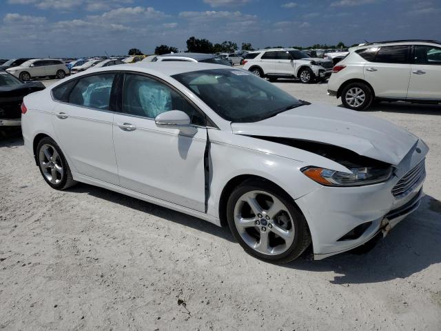 Photo 4 from auction – 2015 FORD FUSION SE with VIN 3FA6P0H77FR190174