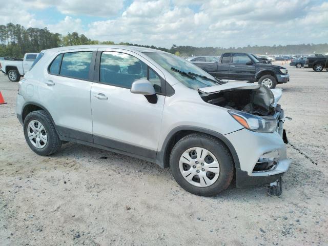 Photo 4 from auction – 2018 CHEVROLET TRAX LS with VIN 3GNCJKSB2JL190285