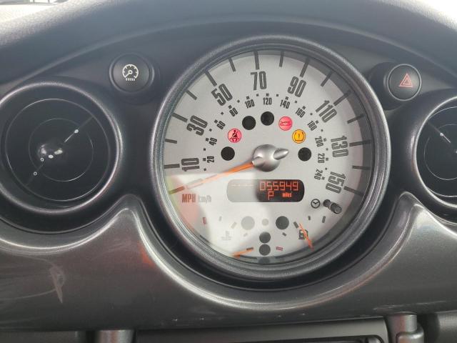 Photo 9 from auction – 2006 MINI COOPER S with VIN WMWRE33546TJ34922