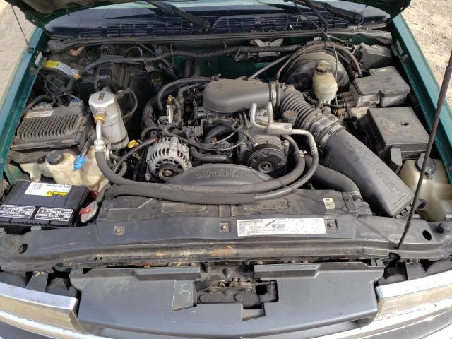 Photo 12 from auction – 2000 CHEVROLET BLAZER with VIN 1GNDT13W4Y2205102