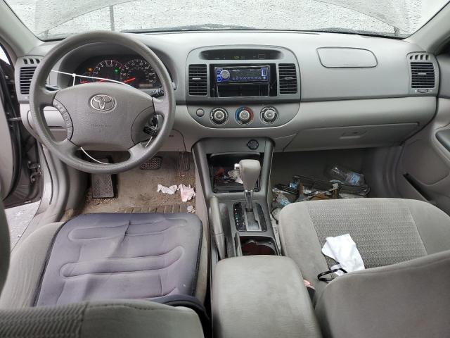 Photo 8 from auction – 2005 TOYOTA CAMRY LE with VIN 4T1BE32K15U975015