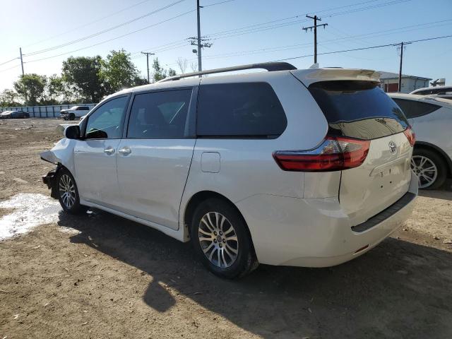 Photo 2 from auction – 2020 TOYOTA SIENNA XLE with VIN 5TDYZ3DC0LS024363