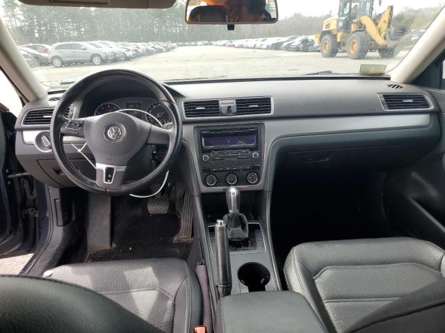 Photo 8 from auction – 2015 VOLKSWAGEN PASSAT S with VIN 1VWAT7A31FC014555