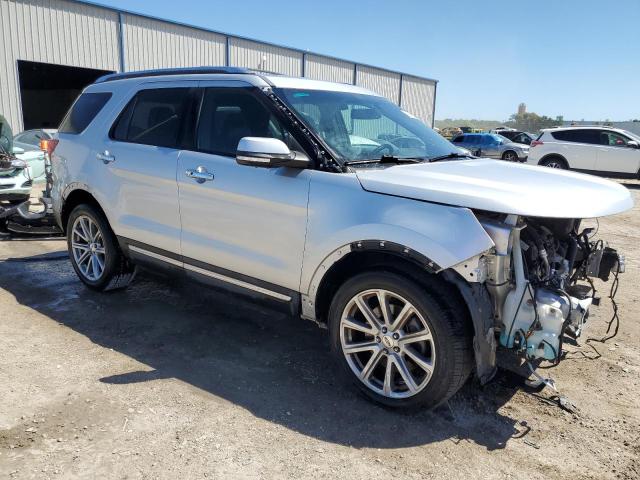 Photo 4 from auction – 2016 FORD EXPLORER L with VIN 1FM5K7F8XGGA52934