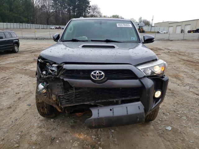 Photo 5 from auction – 2018 TOYOTA 4RUNNER SR with VIN JTEBU5JR6J5538029