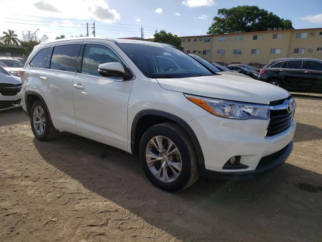 Photo 4 from auction – 2015 TOYOTA HIGHLANDER with VIN 5TDKKRFH8FS066094