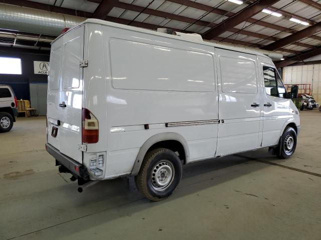 Photo 3 from auction – 2002 FREIGHTLINER SPRINTER 2 with VIN WD2YD641X25364055