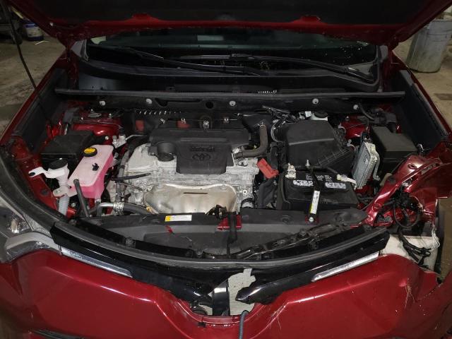 Photo 12 from auction – 2018 TOYOTA RAV4 LE with VIN 2T3BFREV3JW842876