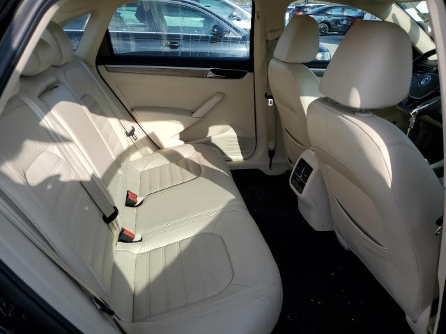 Photo 10 from auction – 2017 VOLKSWAGEN PASSAT SEL with VIN 1VWCT7A34HC081128