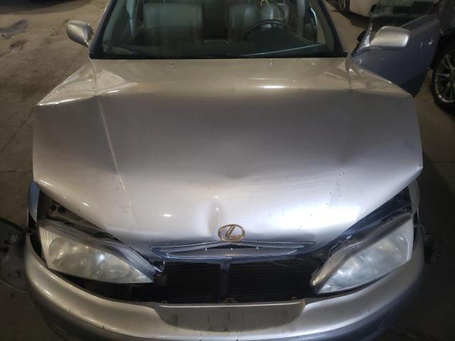 Photo 11 from auction – 2000 LEXUS ES 300 with VIN JT8BF28G0Y5099131