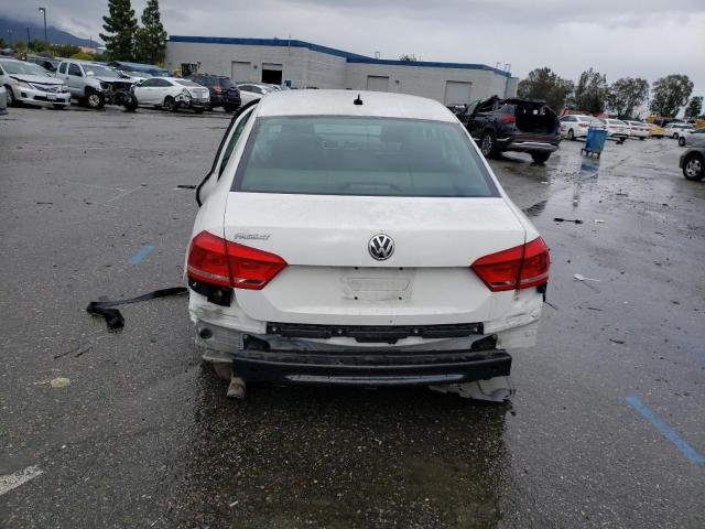 Photo 6 from auction – 2013 VOLKSWAGEN PASSAT S with VIN 1VWAP7A3XDC042582