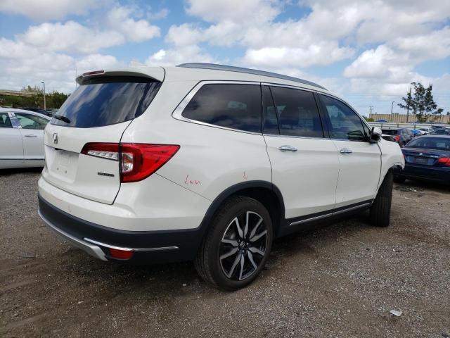 Photo 3 from auction – 2019 HONDA PILOT TOUR with VIN 5FNYF5H65KB011927