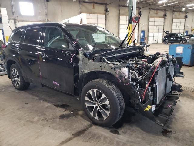 Photo 4 from auction – 2022 TOYOTA HIGHLANDER with VIN 5TDGZRBH6NS568916