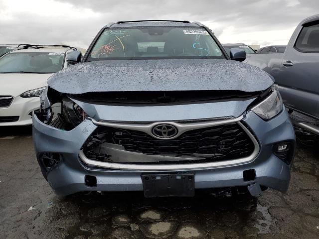 Photo 5 from auction – 2022 TOYOTA HIGHLANDER with VIN 5TDHZRAH9NS119025