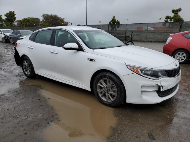 Photo 4 from auction – 2018 KIA OPTIMA LX with VIN 5XXGT4L33JG219019