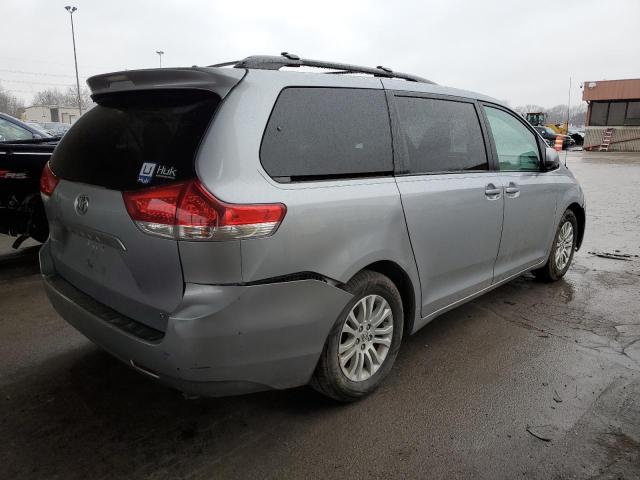 Photo 3 from auction – 2014 TOYOTA SIENNA XLE with VIN 5TDYK3DC1ES411625