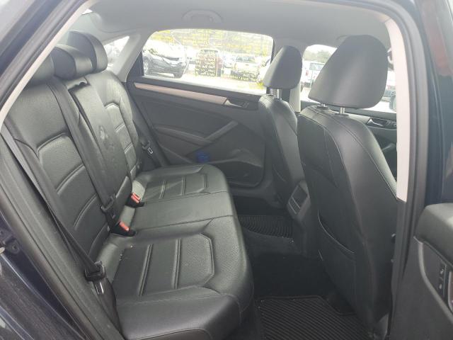 Photo 10 from auction – 2015 VOLKSWAGEN PASSAT S with VIN 1VWAT7A31FC014555