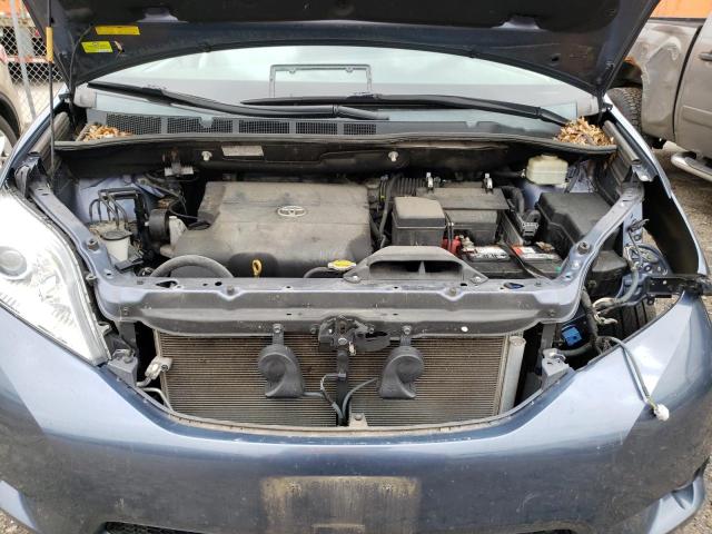 Photo 12 from auction – 2015 TOYOTA SIENNA LE with VIN 5TDKK3DCXFS567282