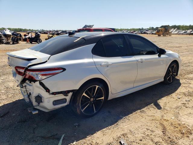 Photo 3 from auction – 2020 TOYOTA CAMRY XSE with VIN 4T1K61AK2LU377516