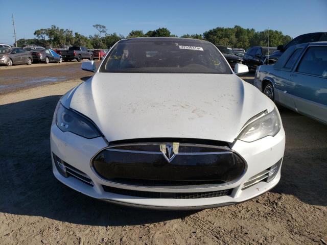 Photo 5 from auction – 2016 TESLA MODEL S with VIN 5YJSA1E27GF128995