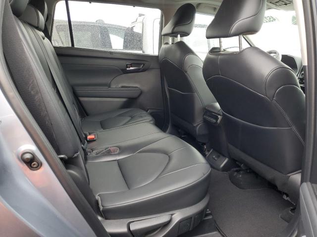 Photo 11 from auction – 2022 TOYOTA HIGHLANDER with VIN 5TDHZRAH9NS119025