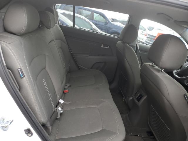 Photo 11 from auction – 2015 KIA SPORTAGE E with VIN KNDPC3AC7F7728057