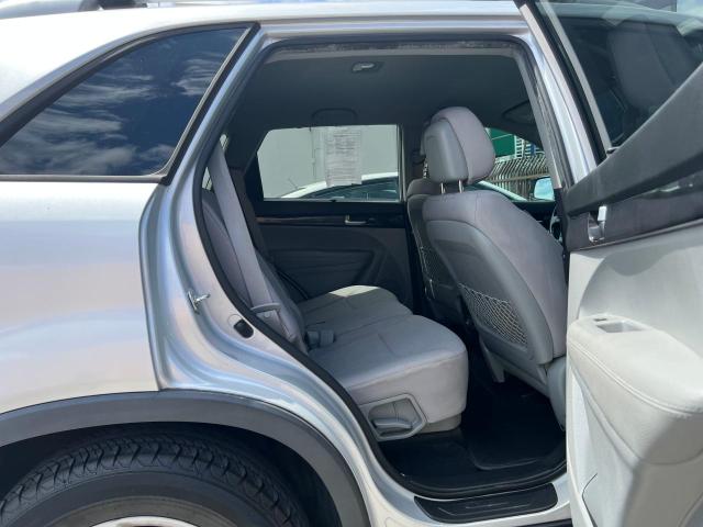 Photo 6 from auction – 2014 KIA SORENTO LX with VIN 5XYKT4A77EG481532