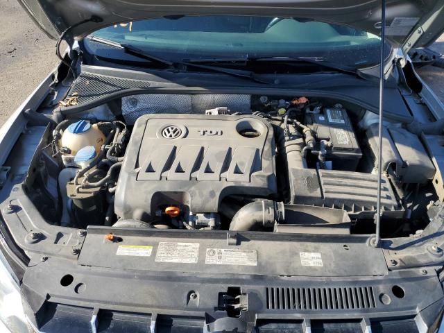 Photo 11 from auction – 2012 VOLKSWAGEN PASSAT SE with VIN 1VWBN7A35CC087373