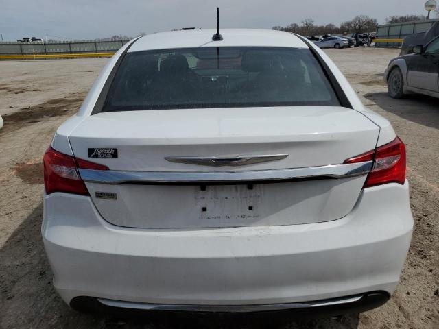 Photo 6 from auction – 2013 CHRYSLER 200 TOURIN with VIN 1C3CCBBG1DN711164