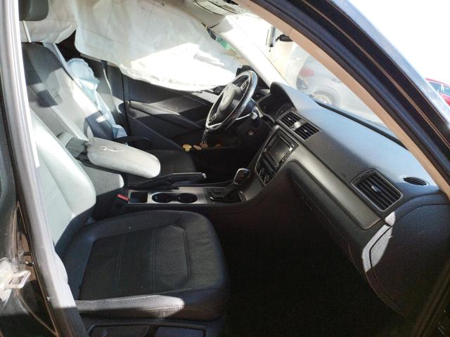 Photo 7 from auction – 2015 VOLKSWAGEN PASSAT SE with VIN 1VWBT7A33FC026310