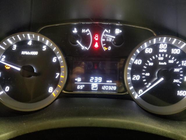 Photo 9 from auction – 2015 NISSAN SENTRA S with VIN 3N1AB7AP1FY226195