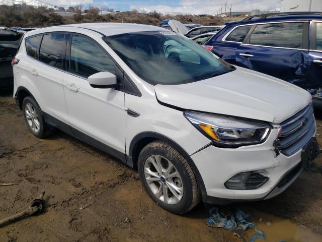 Photo 4 from auction – 2017 FORD ESCAPE SE with VIN 1FMCU9GD9HUD43727