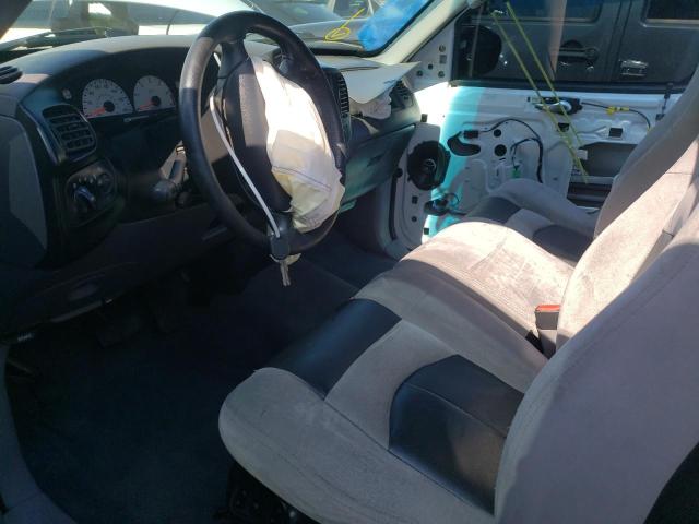 Photo 7 from auction – 2003 FORD F150 SVT L with VIN 2FTRF07353CA82925