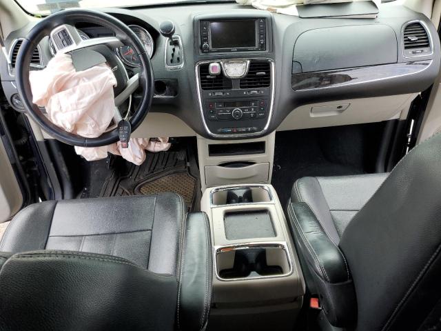 Photo 8 from auction – 2015 CHRYSLER TOWN & COU with VIN 2C4RC1BG8FR551628
