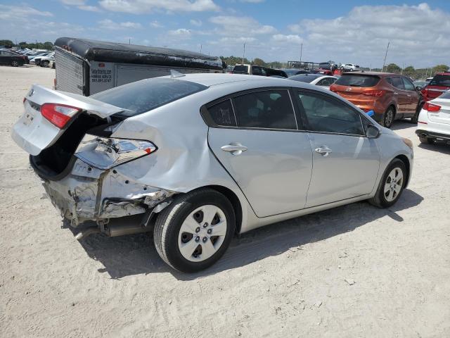 Photo 3 from auction – 2015 KIA FORTE LX with VIN KNAFK4A6XF5369665