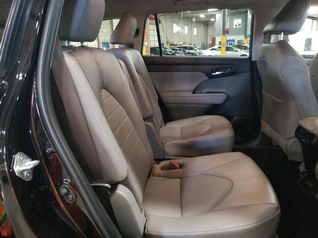 Photo 11 from auction – 2022 TOYOTA HIGHLANDER with VIN 5TDGZRBH6NS568916