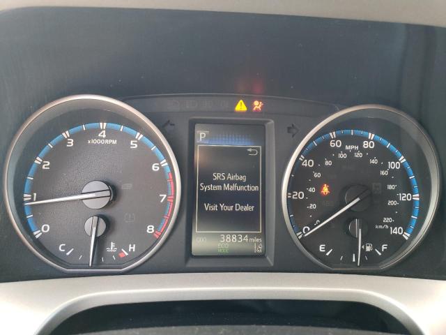 Photo 9 from auction – 2018 TOYOTA RAV4 LE with VIN 2T3ZFREV5JW458614