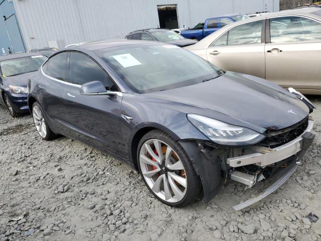 Photo 4 from auction – 2018 TESLA MODEL 3 with VIN 5YJ3E1EB2JF106144