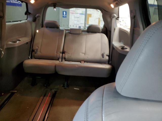 Photo 10 from auction – 2016 TOYOTA SIENNA XLE with VIN 5TDYK3DC3GS700458